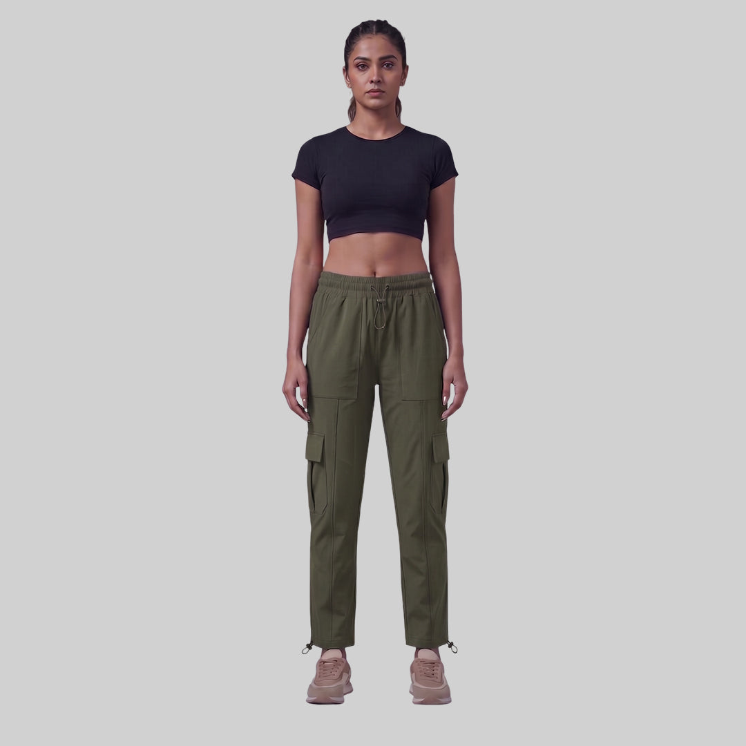 Women’s Solid Straight Fit Cargo Trackpants